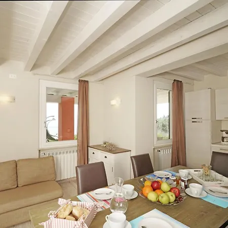 Apartmán Ca Rossa Ibisco By Garda Toscolano Maderno